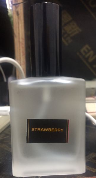 perfume strawberry